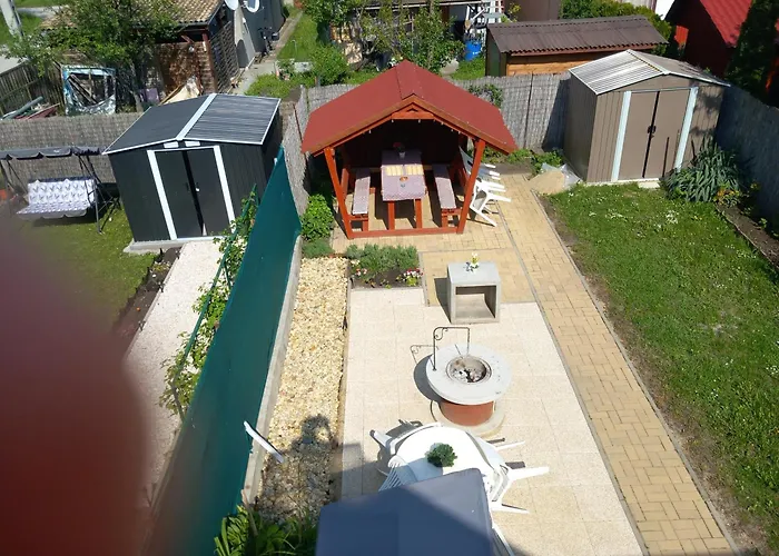 Ria Vendeghaz Apartament